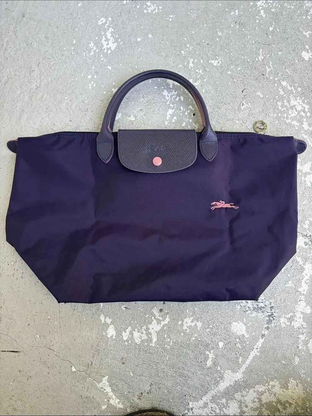 Longchamp Pliage M purple tote